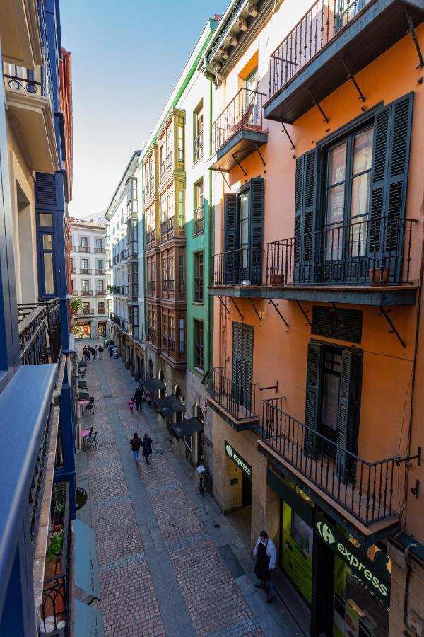 Casual Mardones Hotel บิลเบา ภายนอก รูปภาพ Calle de la Virgen de la Puerta
